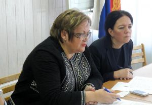 Свердловский омбудсмен пообещала привлечь губернатора и СКР к разбирательству с застройщиком дома для сирот в Нижнем Тагиле