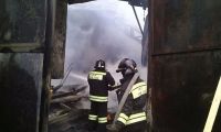 Деревообрабатывающий цех сгорел в Нижнем Тагиле (фото)