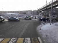 Без прав, страховки и возможно пьяный: 20-летний тагильчанин устроил ДТП у моста на Красноармейской (обновлено - фото)