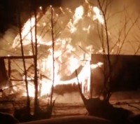 В Нижнем Тагиле за несколько часов сожгли два садовых дома (фото, видео)