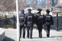 Выход на улицу - по справкам: Куйвашев объявил о введении пропускного режима в Свердловской области