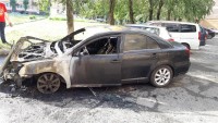 Только выиграли суд: тагильчанин подозревает в поджоге своего автомобиля «черного риэлтора» (фото)