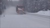 Переобуваться рано: север Свердловской области завалило снегом (видео и прогноз)