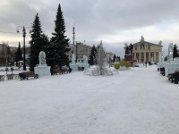 После скандала с «надгробиями» в мэрии Нижнего Тагила уже обсудили будущий ледовый городок