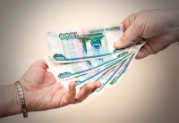 Тагильскую предпринимательницу оштрафовали за то, что она давала деньги в долг под проценты без разрешения Центробанка