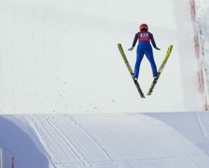 Россиянка Ирина Аввакумова заняла 5-ое место на этапе Кубка мира по прыжкам с трамплина в Нижнем Тагиле