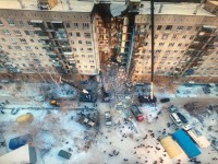 СМИ: взрыв дома в Магнитогорске мог быть терактом. Вчера в 5 км от места трагедии взорвалась маршрутка (видео)