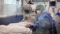 Каждый случай рассматривают индивидуально: Куйвашев о низкой смертности от коронавируса в Свердловской области