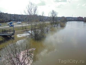 Улицу Серова и временный мост через реку Тагил могут закрыть уже в ближайшие сутки