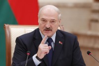 «Пусть подсказывает колхозникам, как нужно сеять»: ответ из Госдумы на критику Лукашенко российских тестов на коронавирус