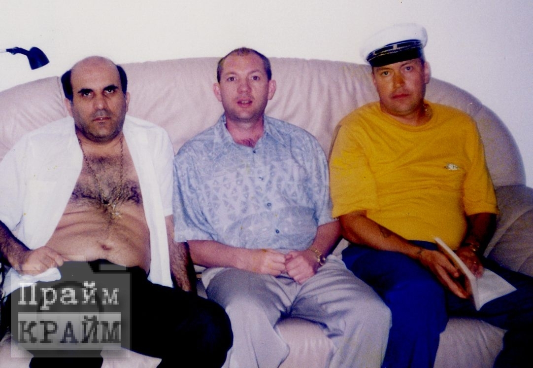 Короглы Мамедов (Каро), Олег Сухочев (Сухач) и Андрей Трофимов (Трофа). 1999 год