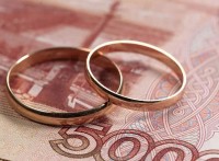 Тагильчанка за деньги вышла замуж за гастарбайтера, чтобы тот мог жить в России: «супруги» за 3 года виделись 2 раза