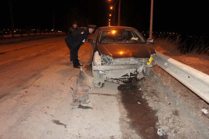 В Нижнем Тагиле в ДТП насмерть разбился водитель Toyota (фото)