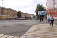 30 секунд для машин и 90 для пешеходов: на перекрестке Мира-Циолоковского изменилась схема движения. Мнения разделилсь
