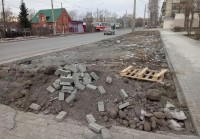 Дороги превратились в «стиральную доску»: общественник пожаловался на качество капитального ремонта Космонавтов и Быкова за 780 млн рублей
