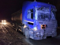 На Серовском тракте бензовоз снёс микроавтобус: пострадало 6 человек (фото)