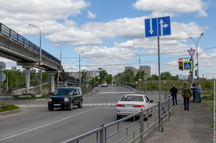 На Серова-Красноармейской нанесут новую разметку, чтобы водители не забывали о запрете левых поворотов