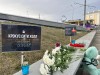 В Нижнем Тагиле появились стихийные мемориалы памяти жертв теракта в Подмосковье